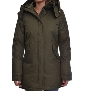 Olive Spiewak Parka, Large but runs SMALL